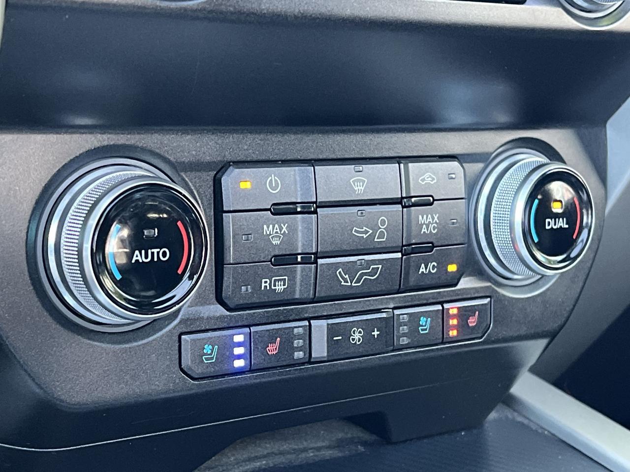 2019 Ford F-150 LARIAT SPORT 4X4| PANO ROOF| LEATHER| 3.5L | CREW Photo