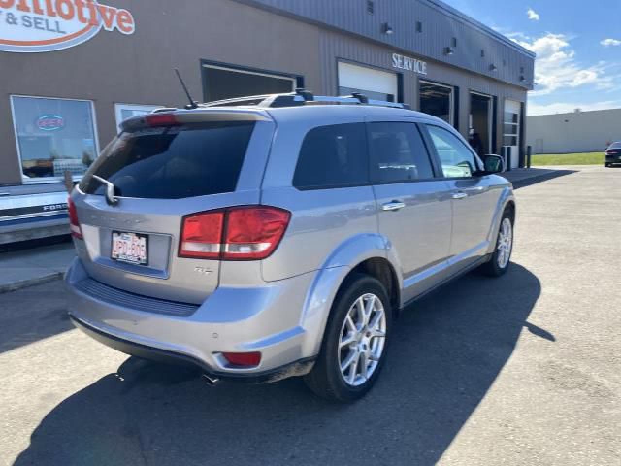 2016 Dodge Journey R/T AWD - Photo #2