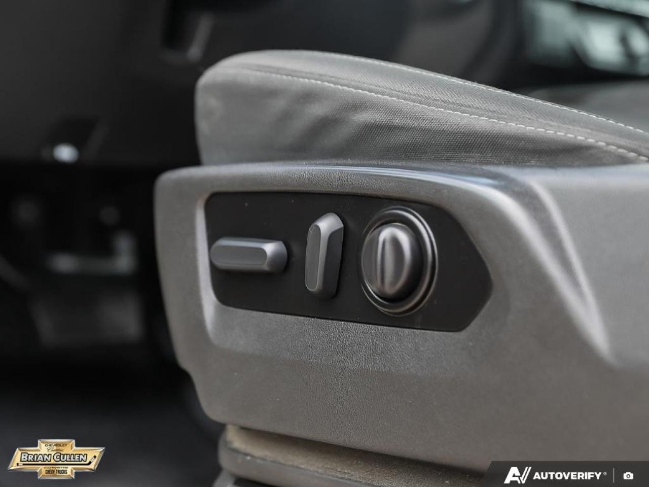 2022 Chevrolet Silverado 1500 LTD LT Trail Boss Crew Cab Short Box 4-Wheel Drive LT Trail Boss Photo