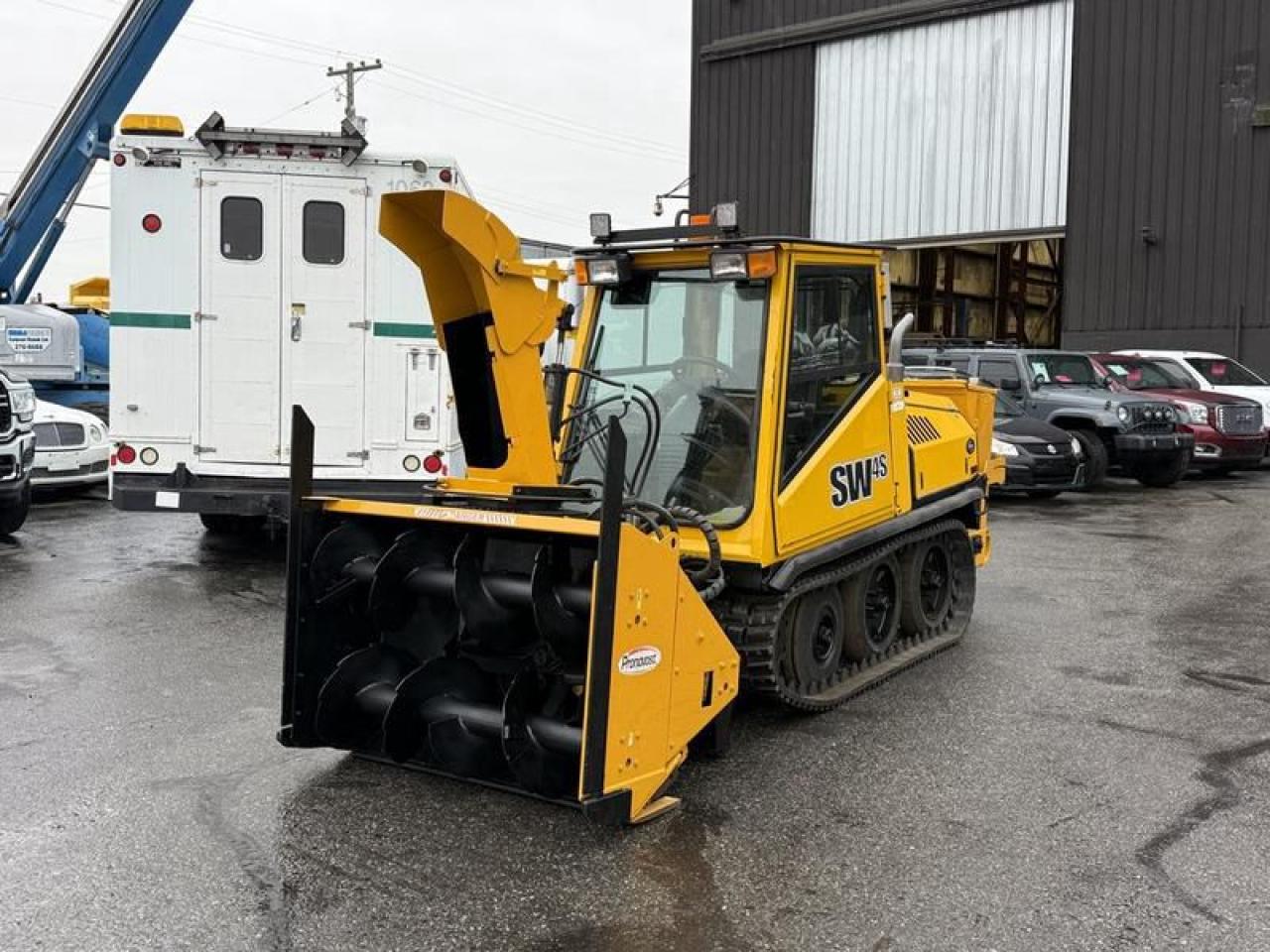 Used 2008 CAMOPLAST SW 4S Tracked Snow Blower Diesel with Spreader for sale in Burnaby, BC
