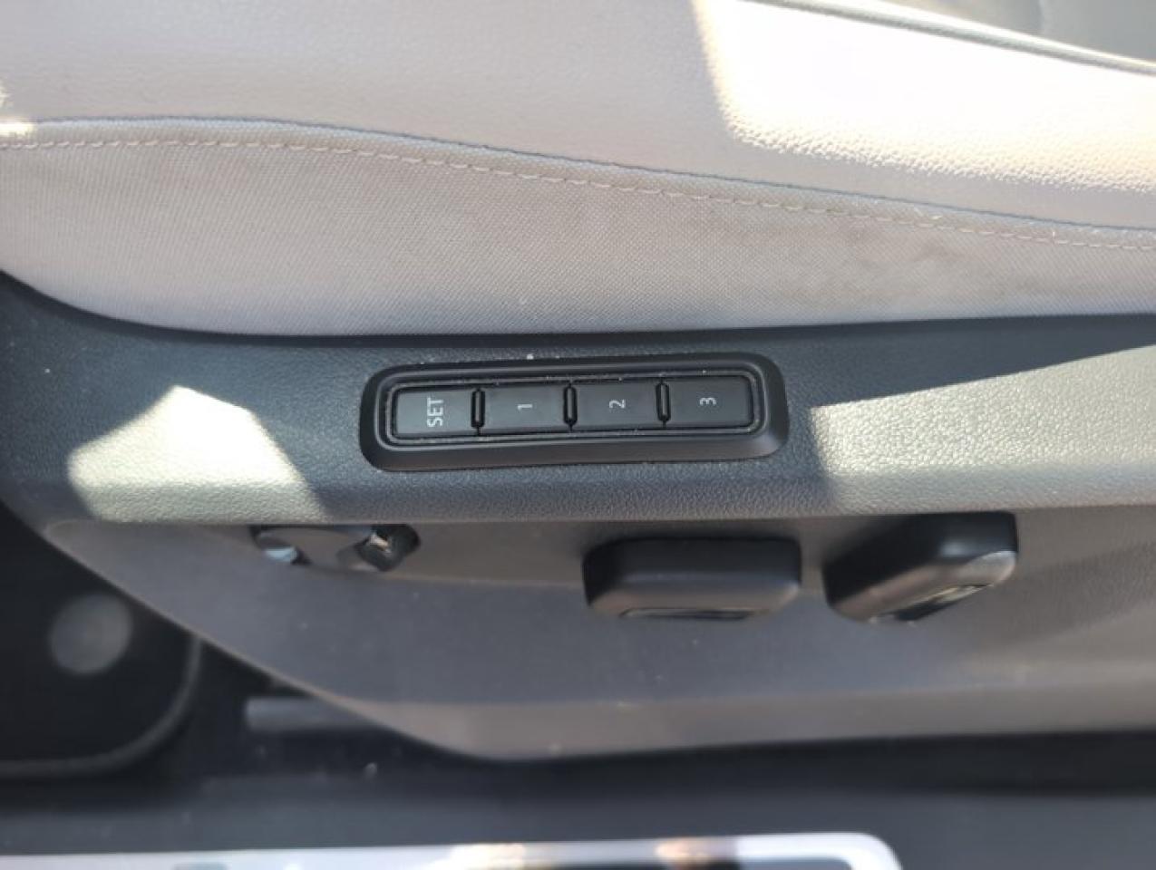 12705732