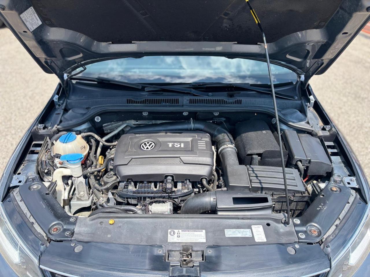 2015 Volkswagen Jetta HIGHLINE Photo4