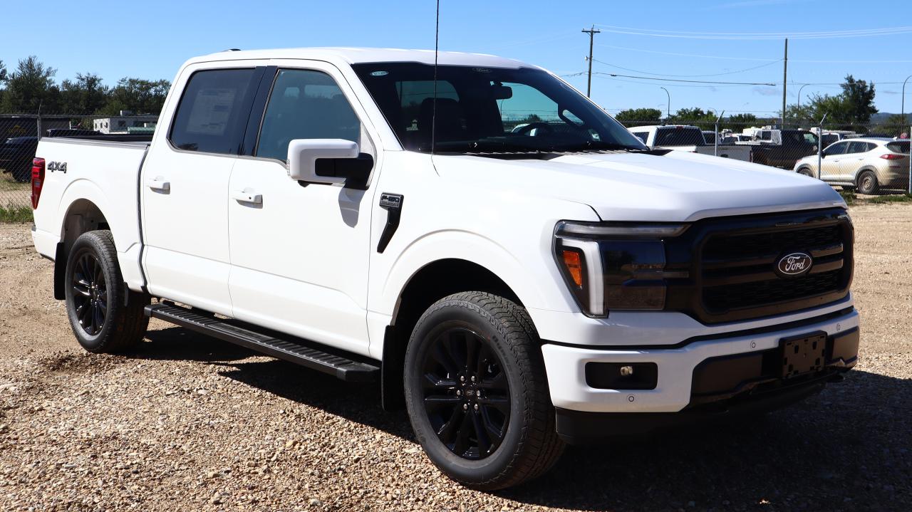 2025 Ford F-150 Lariat Photo3