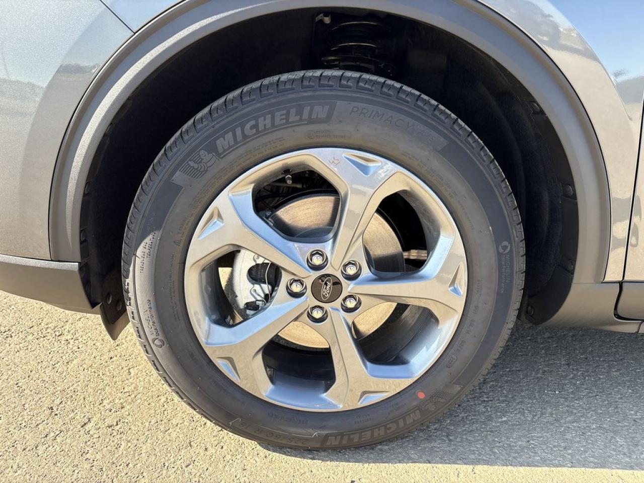 2025 Ford Escape ST-Line 300A Photo2