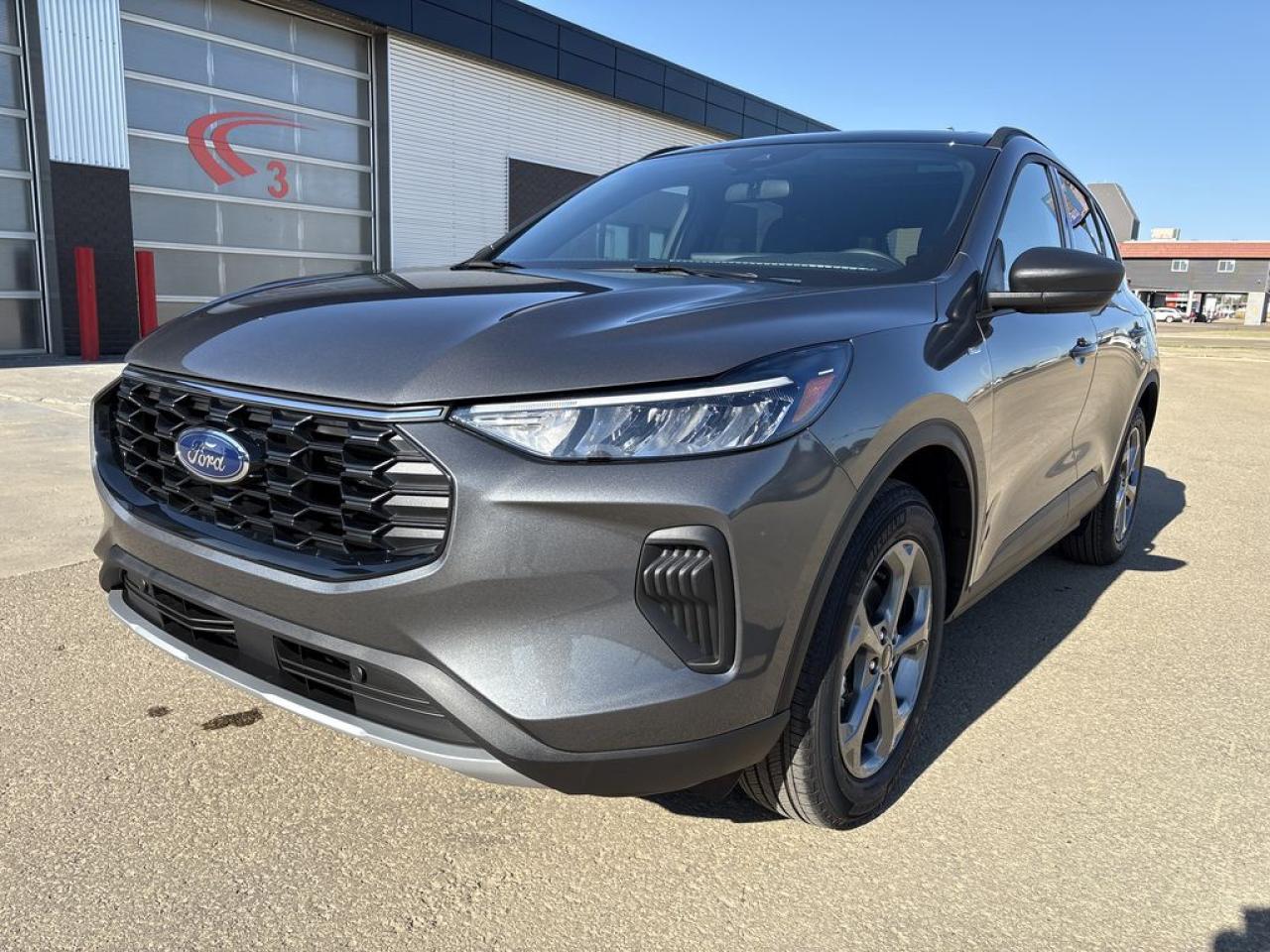 2025 Ford Escape ST-Line 300A Photo1