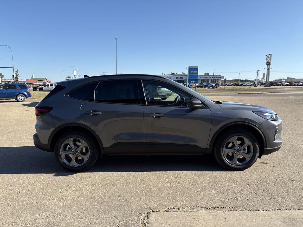 2025 Ford Escape ST-Line 300A Photo5