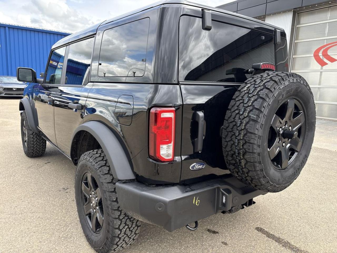 2025 Ford Bronco BIG BEND 222A Photo5