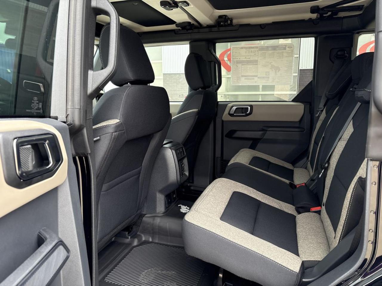 2025 Ford Bronco BIG BEND 222A Photo5
