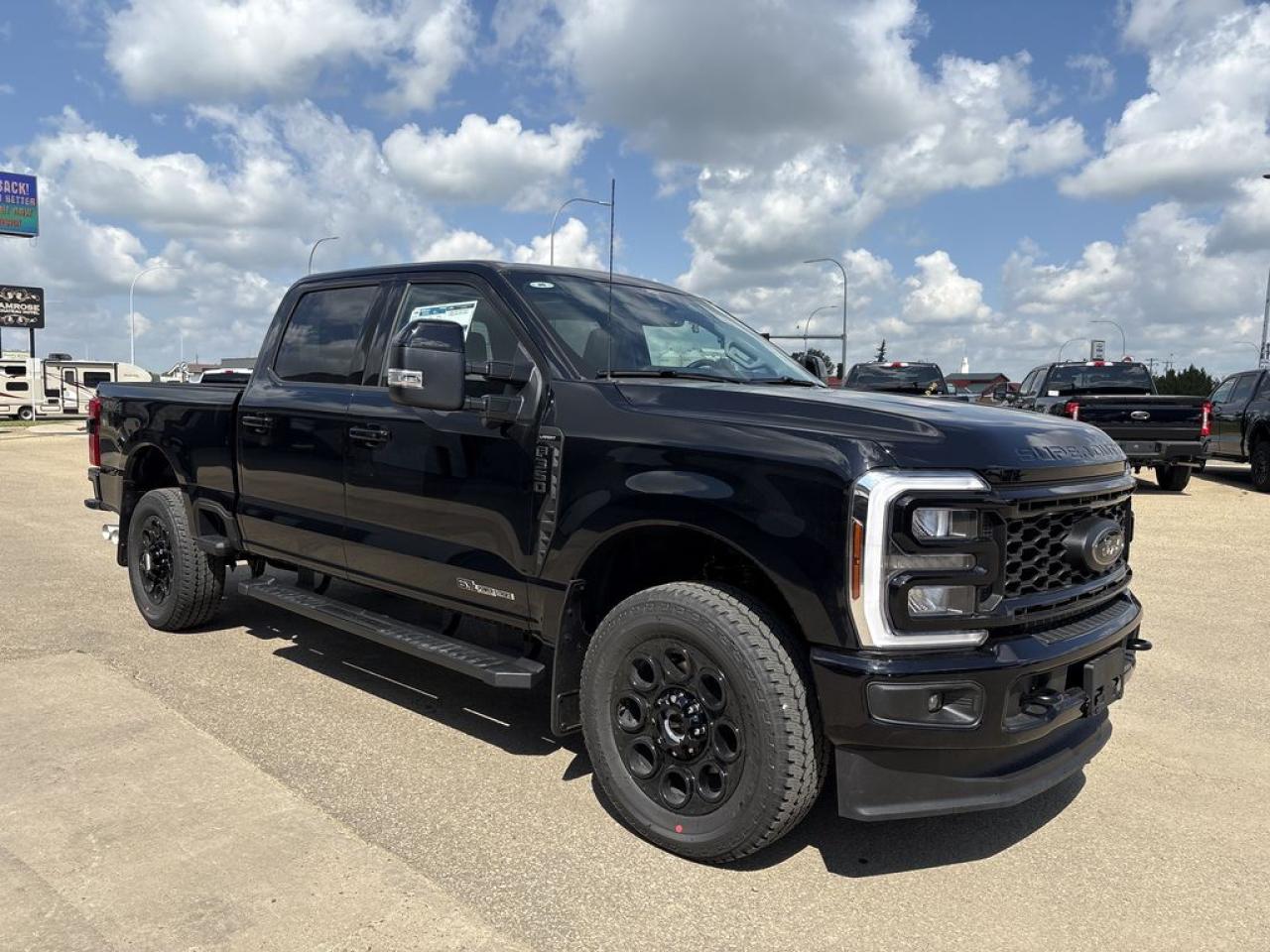2025 Ford F-350 Super Duty SRW LARIAT 6.8' Box 618A Photo0