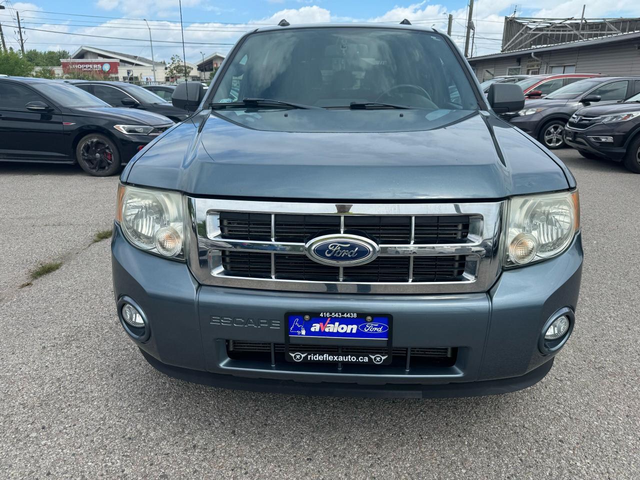 2011 Ford Escape XLT - Photo #2