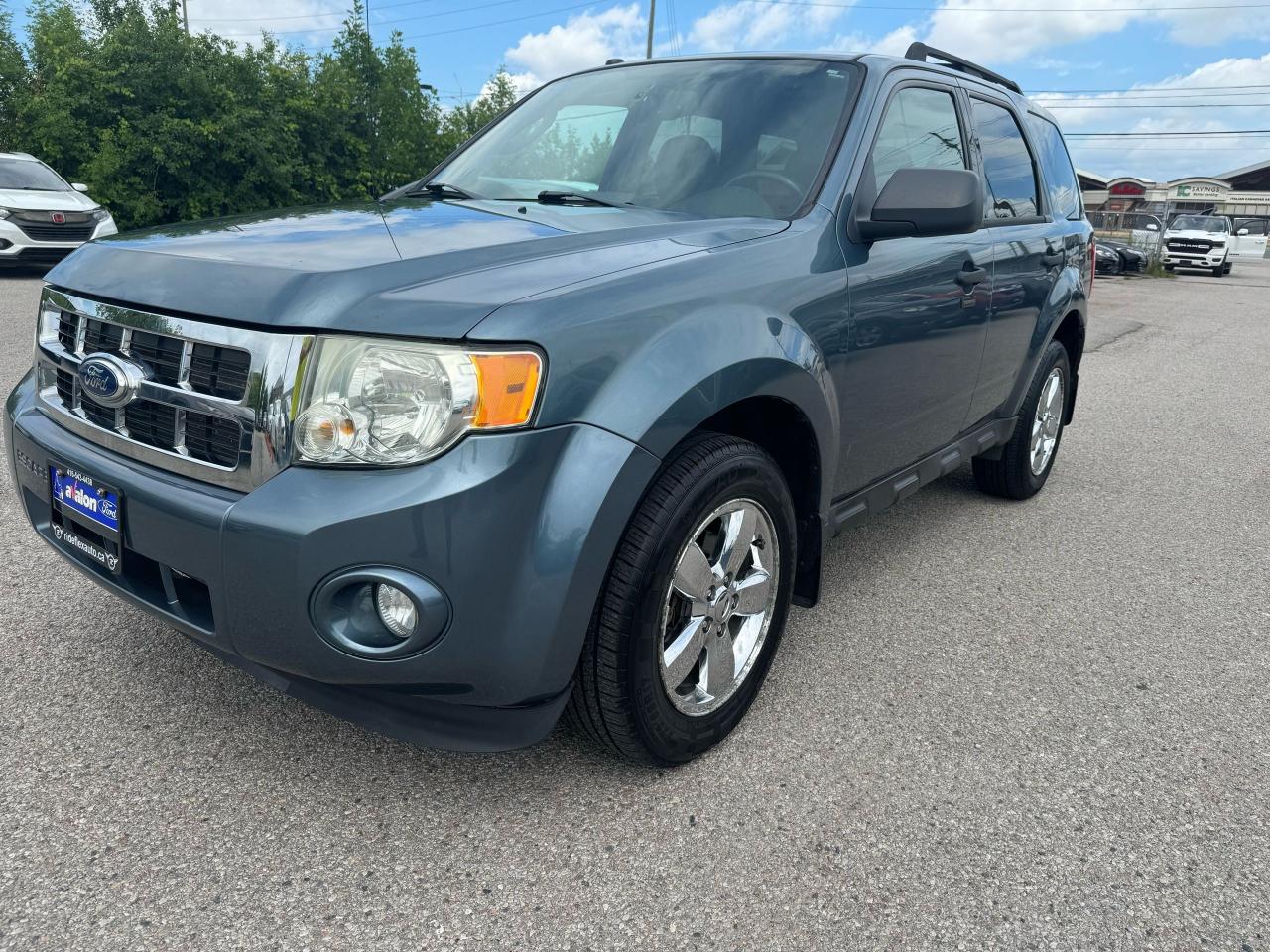 Used 2011 Ford Escape XLT for sale in Woodbridge, ON