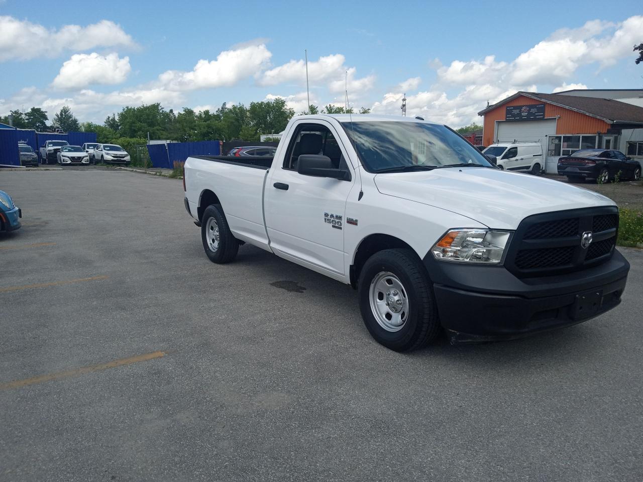 2020 RAM 1500 Classic TRADESMAN - Photo #3