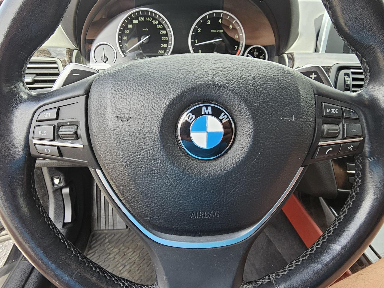 2012 BMW 6 Series 2dr Cabriolet 650i RWD - Photo #9