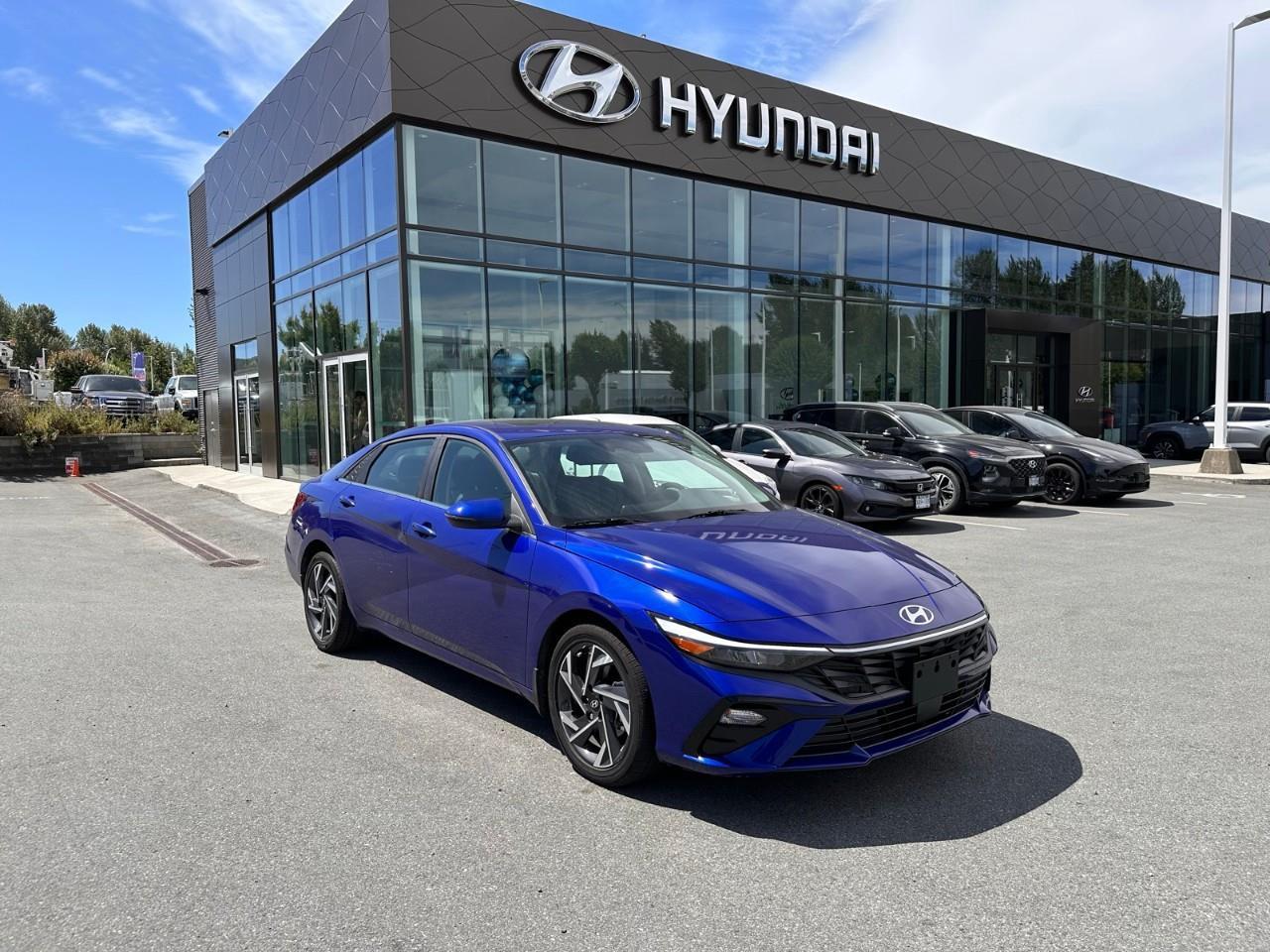 Used 2025 Hyundai Elantra HEV Luxury for sale in Abbotsford, BC