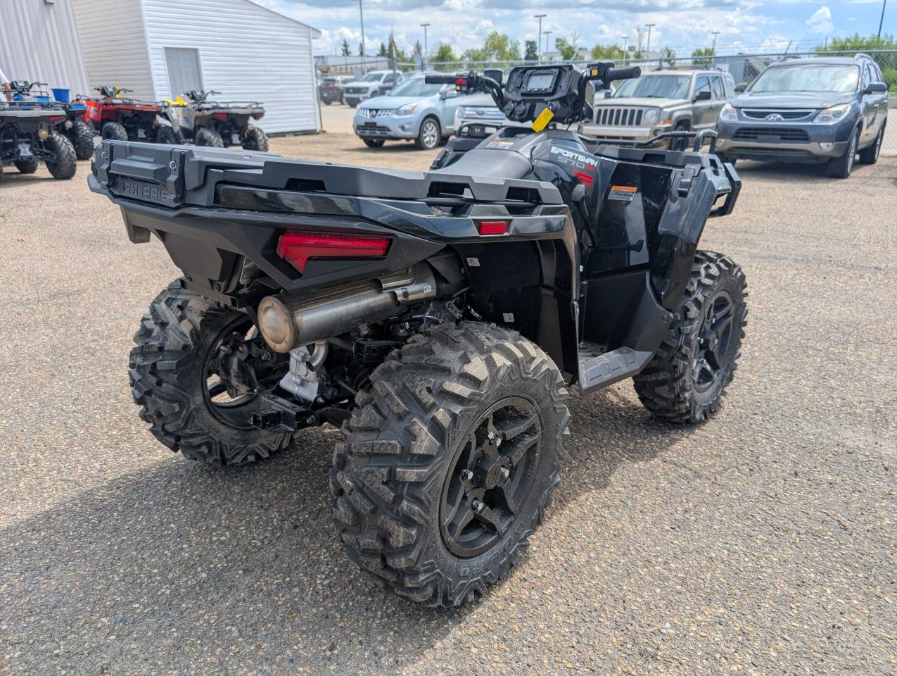 2025 Polaris Sportsman 570 Trail - Photo #6