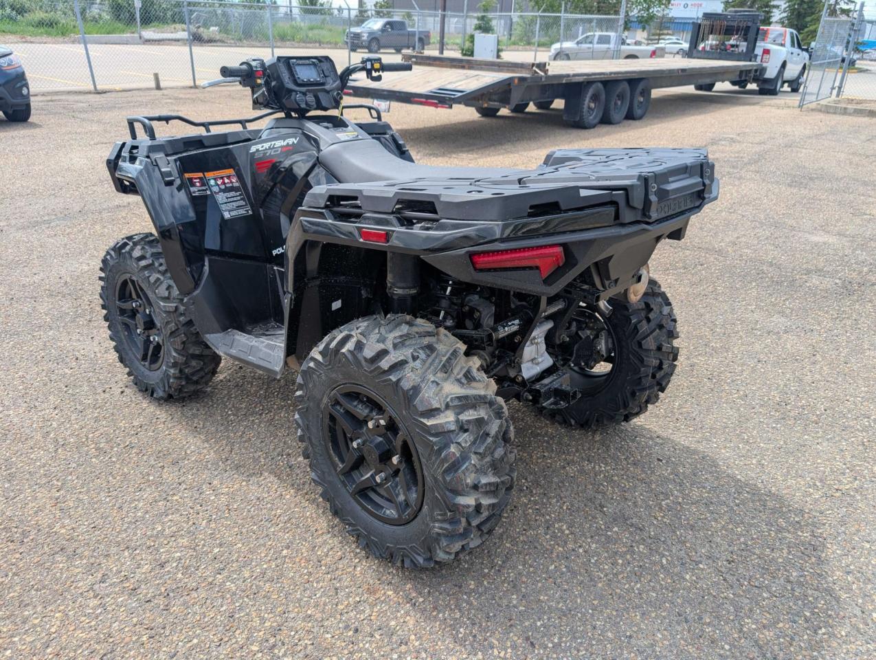 2025 Polaris Sportsman 570 Trail - Photo #3