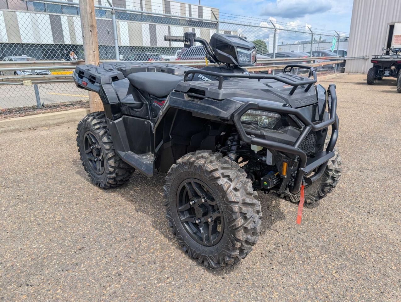 2025 Polaris Sportsman 570 Trail - Photo #4