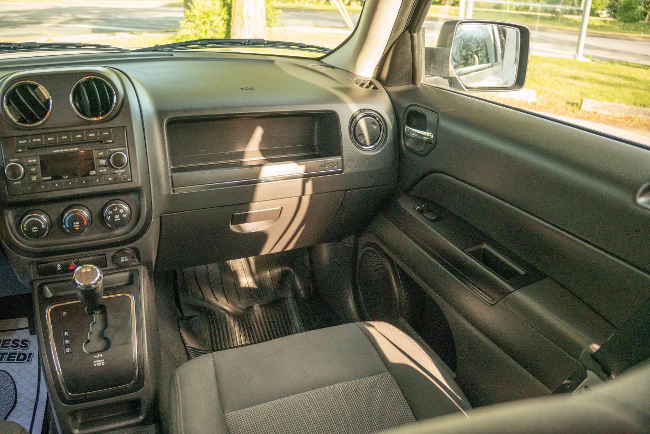 2012 Jeep Patriot NORTH EDITION 4X4 - Photo #34