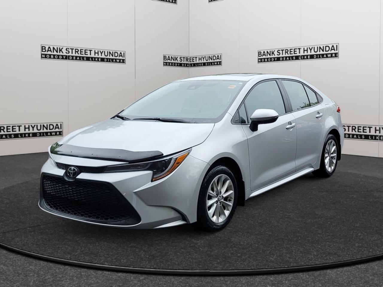 Used 2022 Toyota Corolla LE CVT for sale in Ottawa, ON