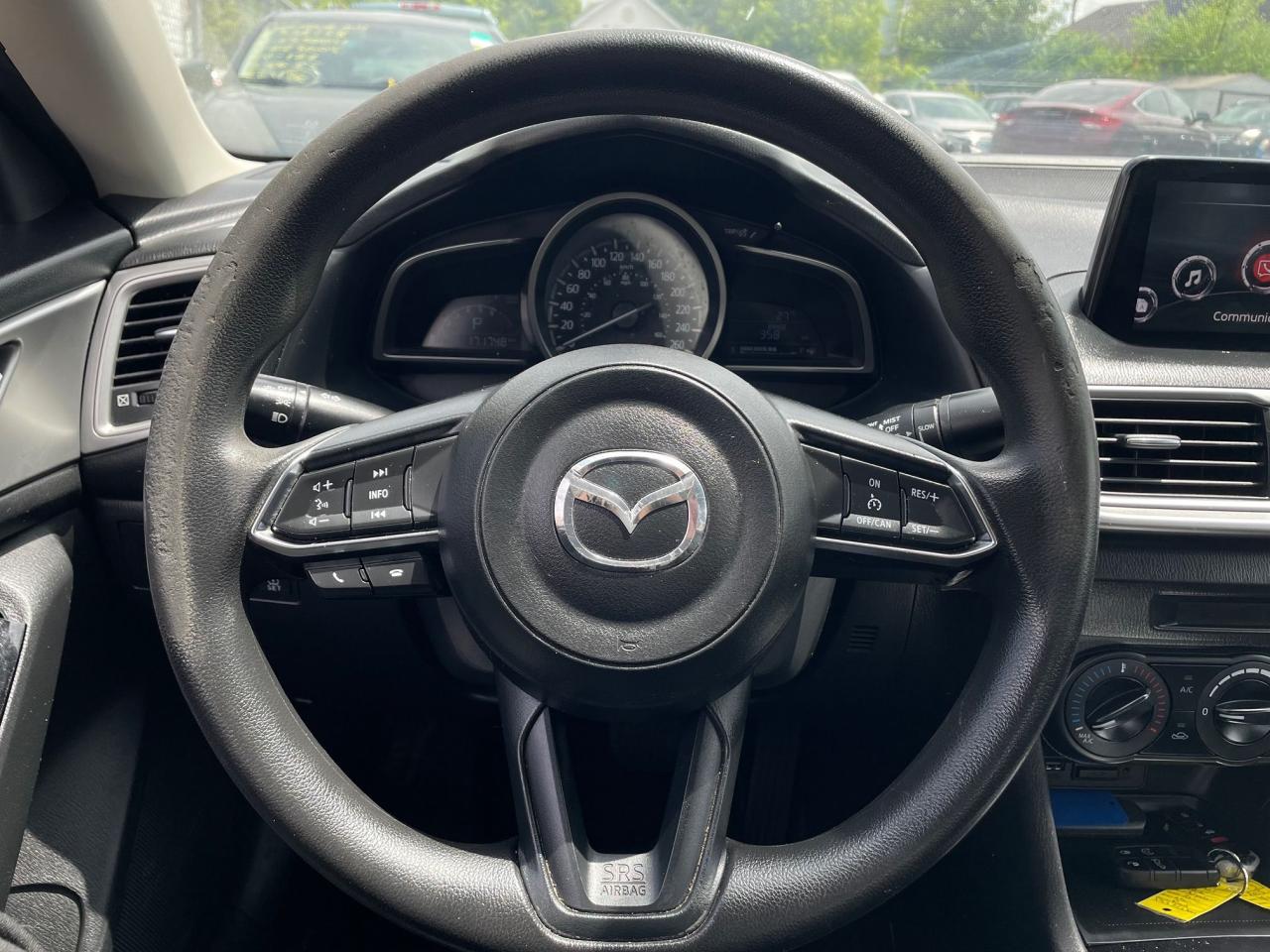 2017 Mazda MAZDA3 GX *SAFETY, BACKUP CAMERA, SPORTS MODE* - Photo #9