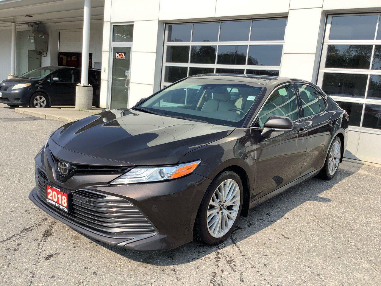 Used 2018 Toyota Camry XLE for sale in North Bay, ON