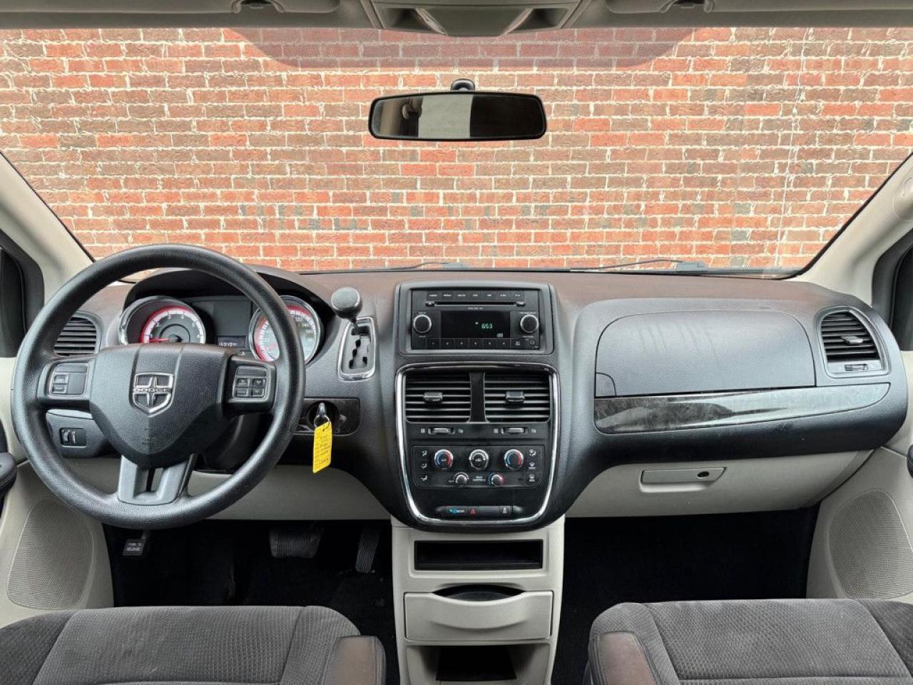 2012 Dodge Grand Caravan SXT | ONE OWNER | STOW N GO | MULTI-FUNCTION STEERING WHEEL | ECON MODE | AUX | - Photo #13