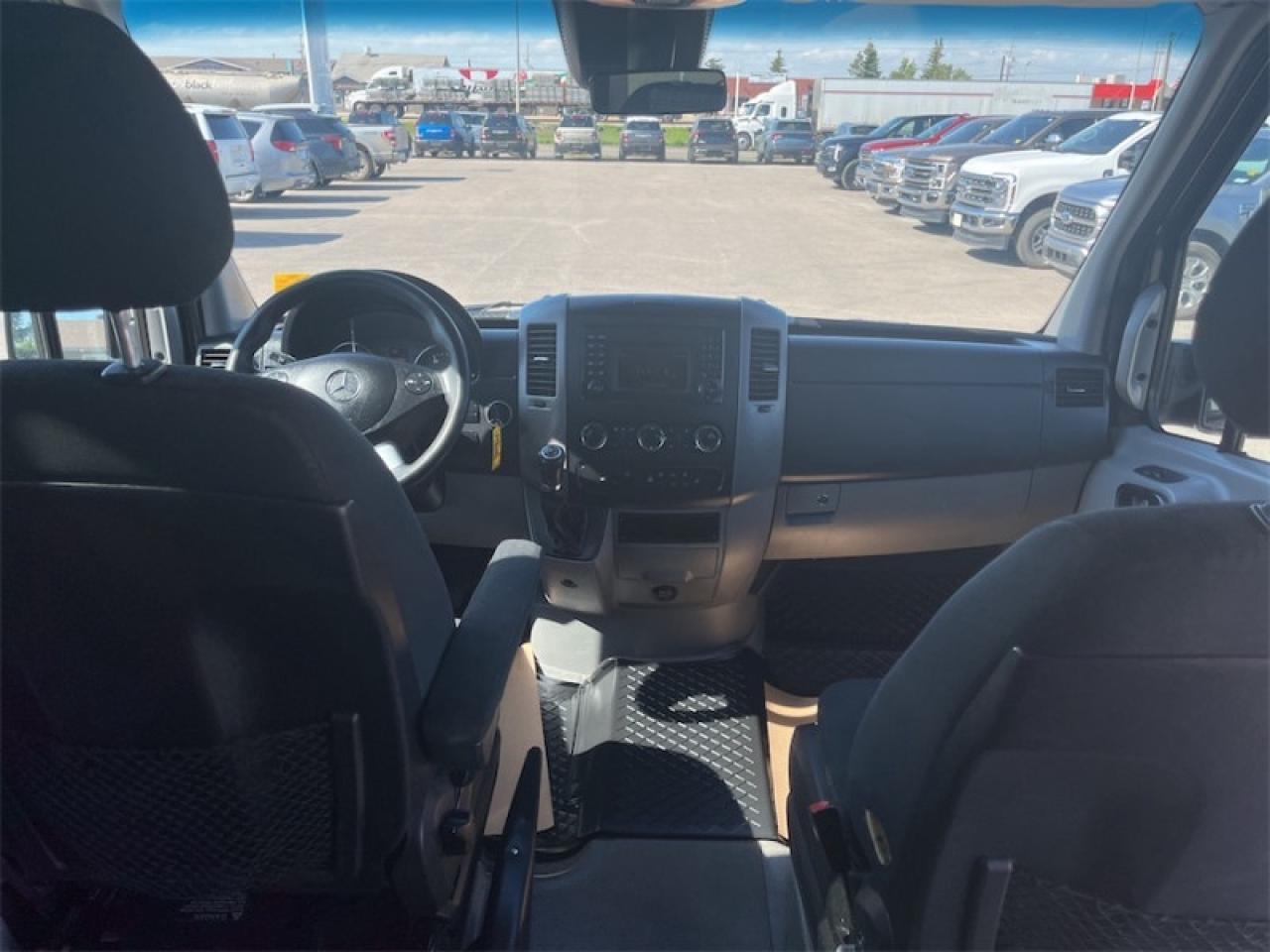 2016 Mercedes-Benz Sprinter Passenger Vans Photo5