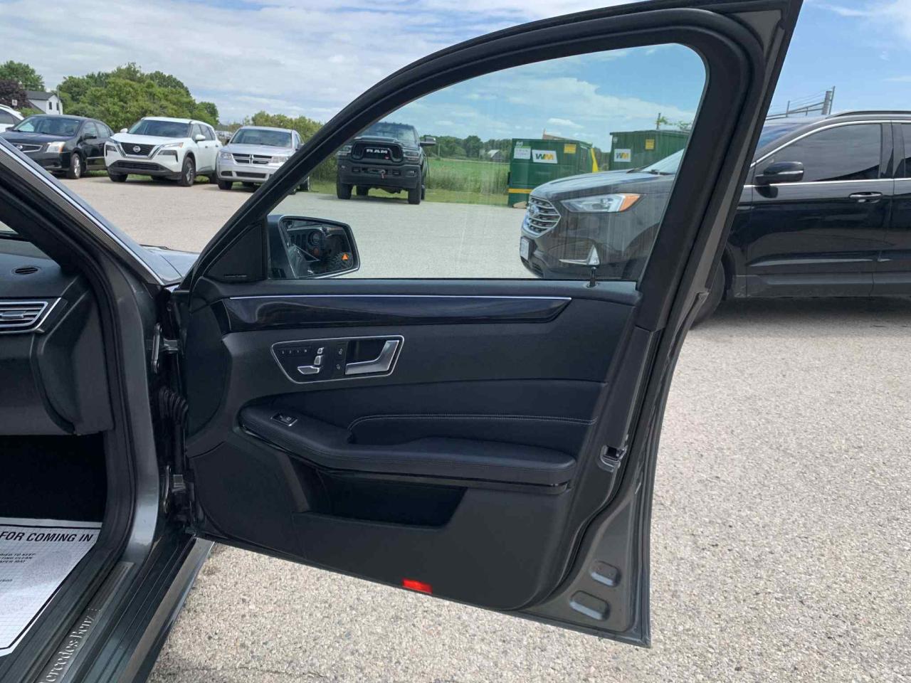2016 Mercedes-Benz E-Class E 250 BlueTEC - Photo #18