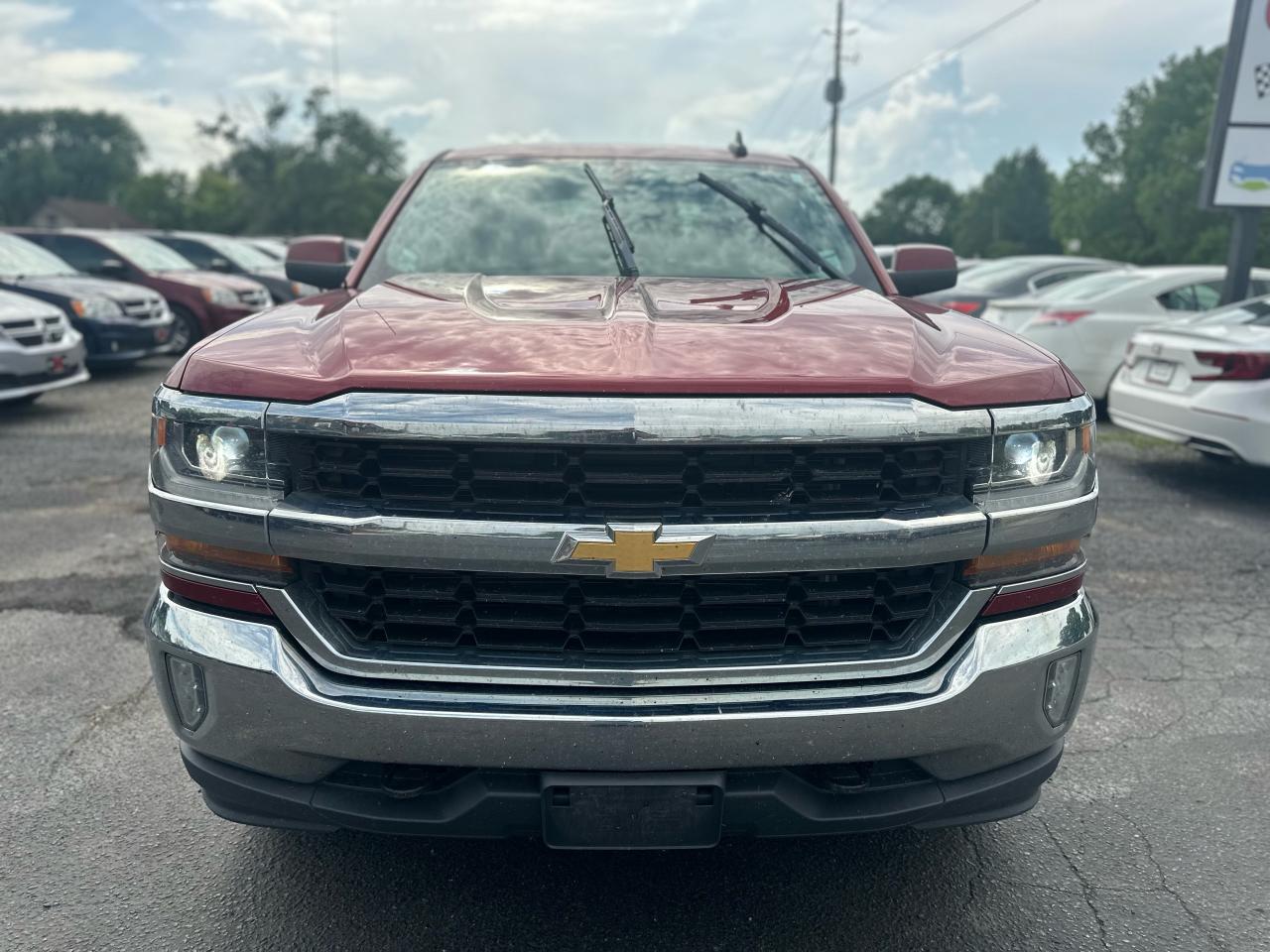 2018 Chevrolet Silverado 1500 4WD Crew Cab 143.5" LT Photo26