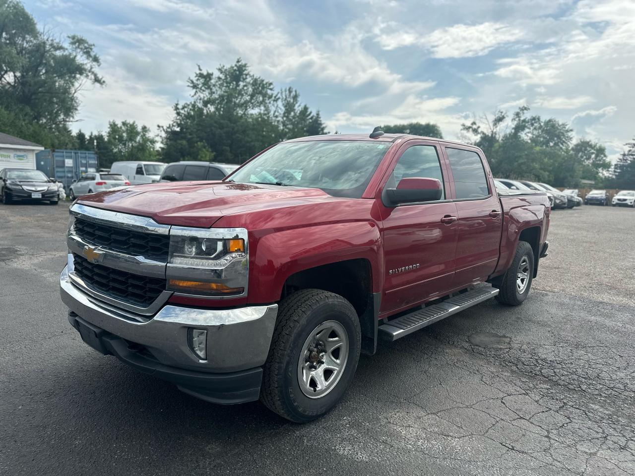 2018 Chevrolet Silverado 1500 4WD Crew Cab 143.5" LT Photo25