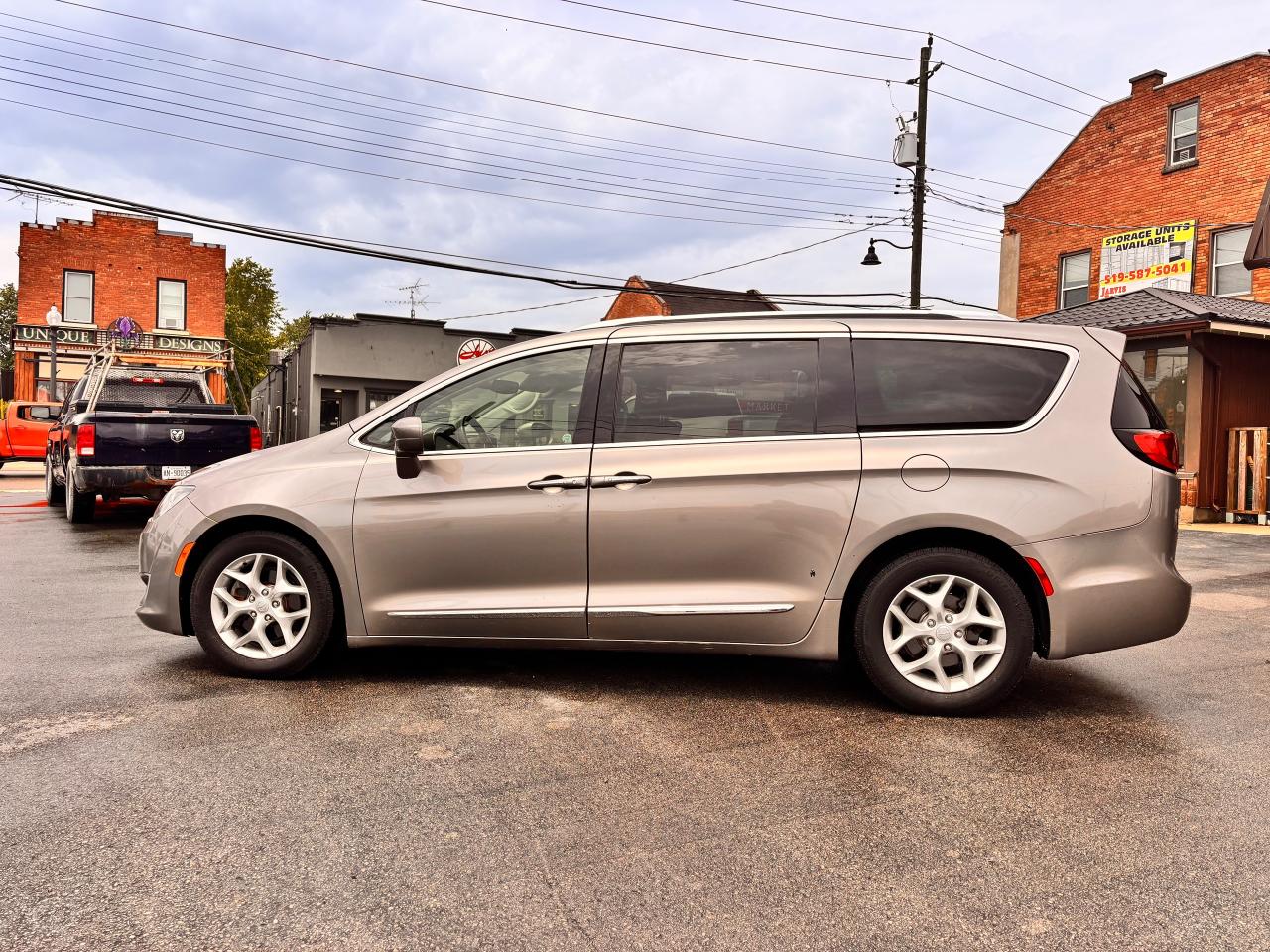 2018 Chrysler Pacifica Touring-L Plus