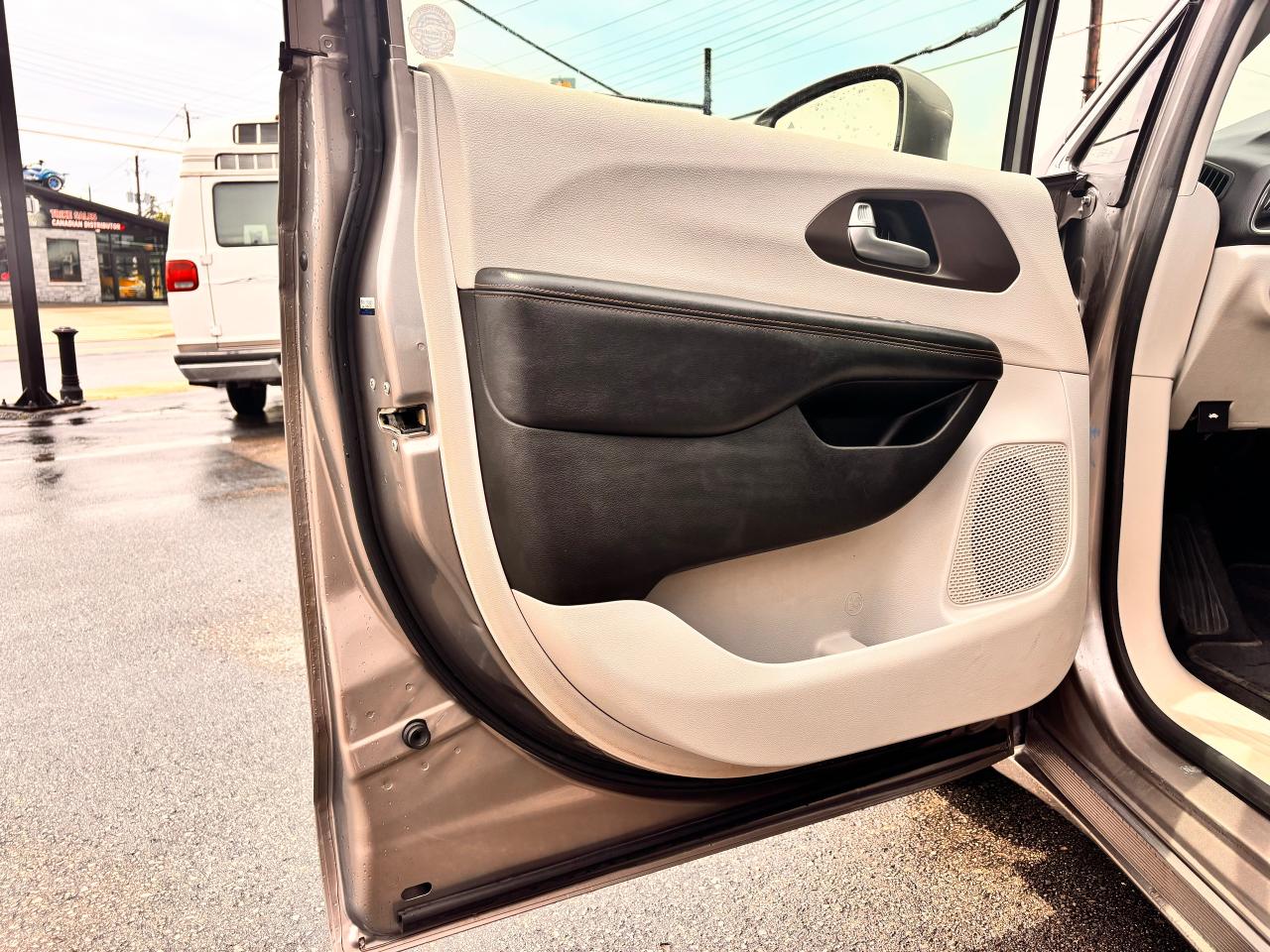 2018 Chrysler Pacifica Touring-L Plus