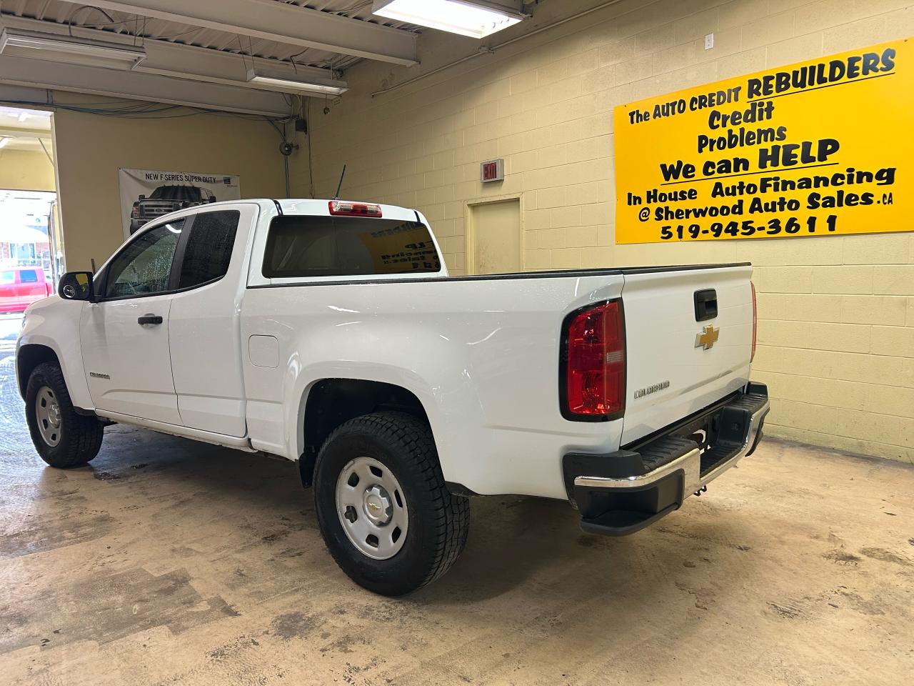 2018 Chevrolet Colorado 2WD Work Truck - Photo #4