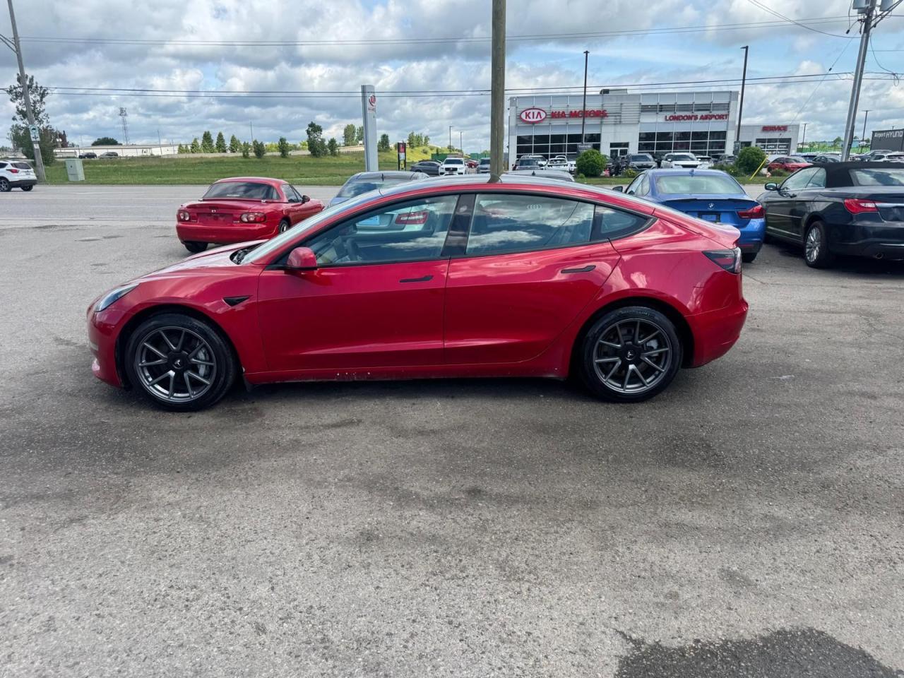 2022 Tesla Model 3 LONG RANGE - Photo #2