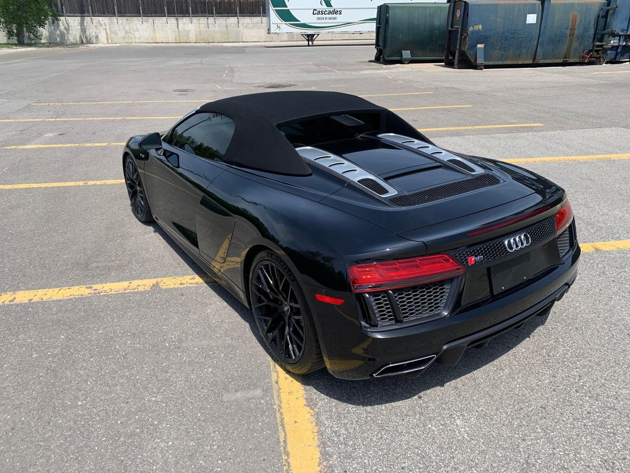 2017 Audi R8 V10/ SPYDER / LOW KM / SUPER CLEAN / NO ACCIDENT / - Photo #7