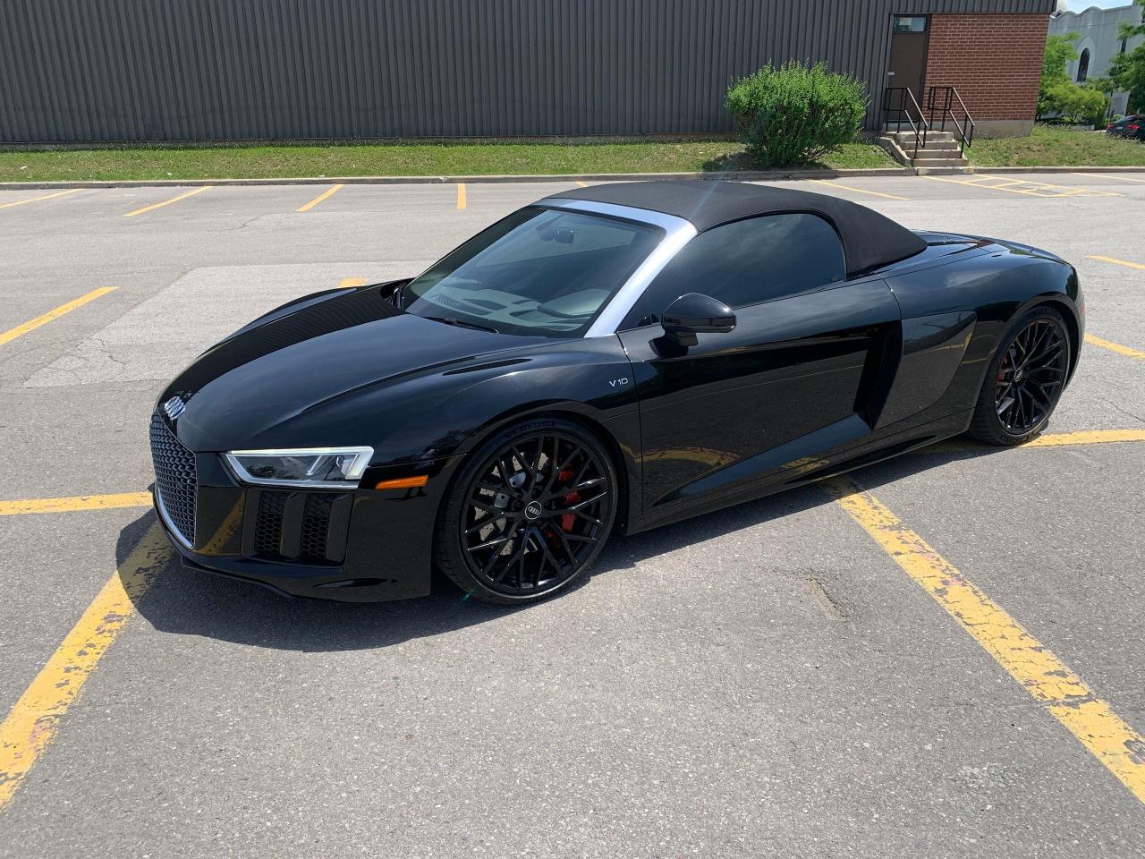 2017 Audi R8 V10/ SPYDER / LOW KM / SUPER CLEAN / NO ACCIDENT / - Photo #6