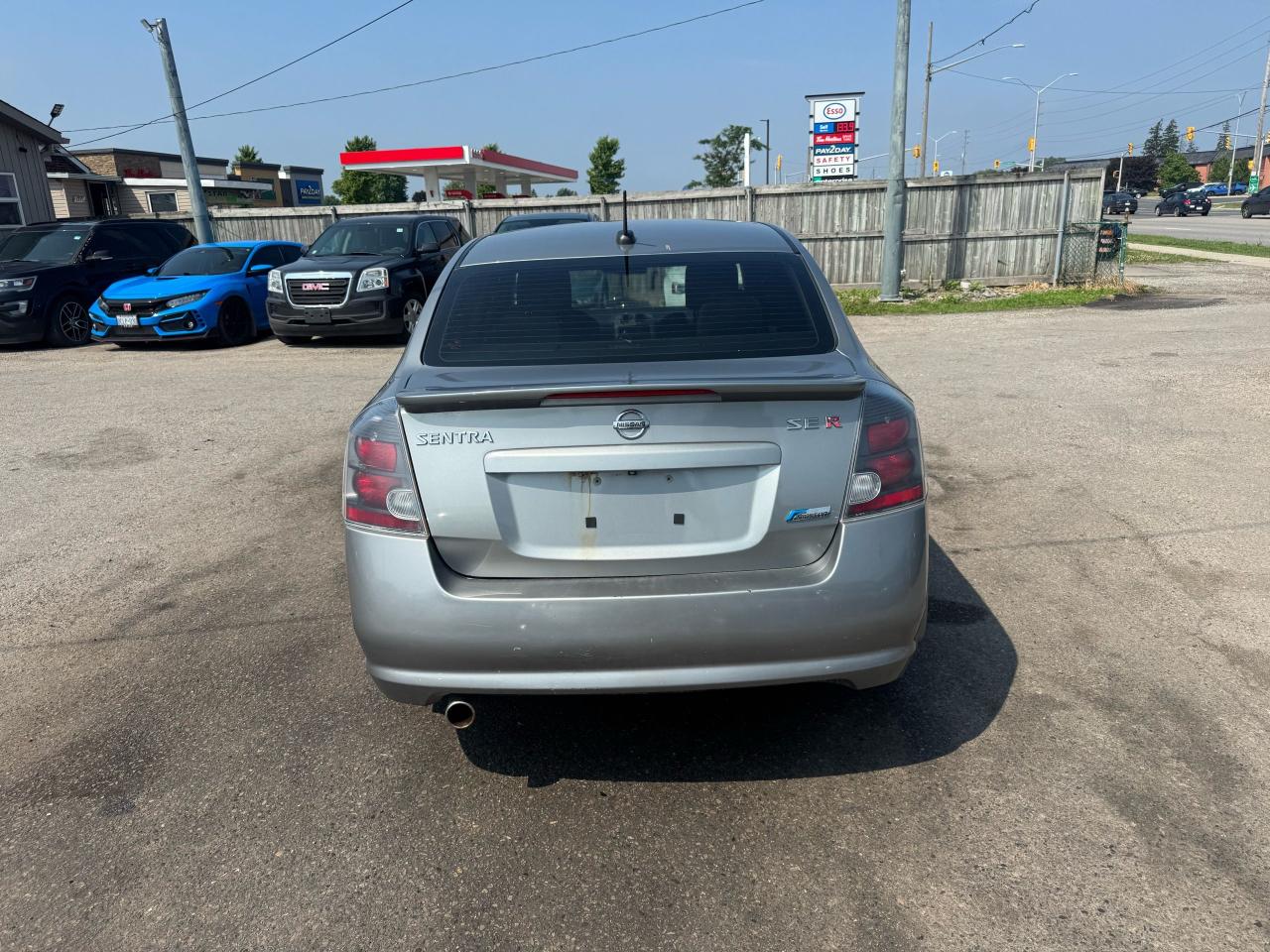 2010 Nissan Sentra SE-R, AUTO, 2.5L, NEWER TIRES, RUNS WELL, AS IS Photo3