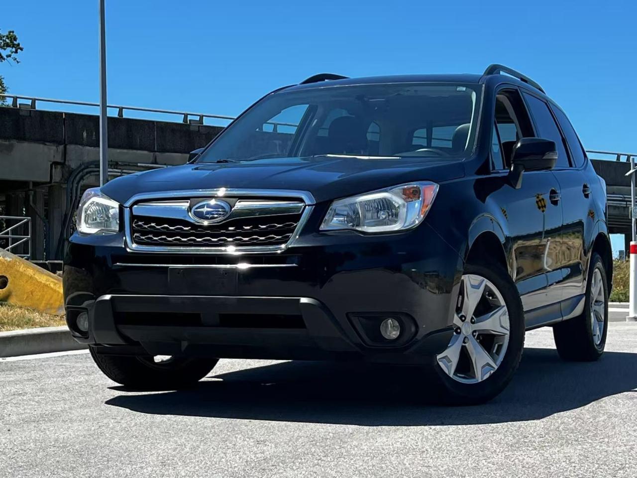 Used 2014 Subaru Forester Auto 2.5i Touring/ NO ACCIDENT/ BC LOCAL/ SERVICE RECORD for sale in Richmond, BC