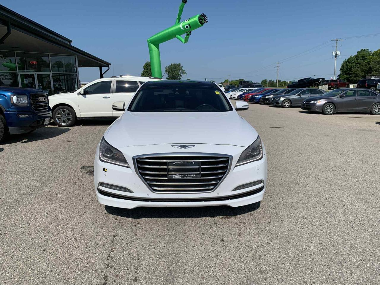 2015 Hyundai Genesis Ultimate - Photo #8