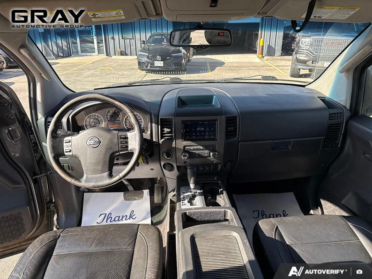 2011 Nissan Titan 5.6L V8/LEATHER/CREW/4x4 - Photo #16