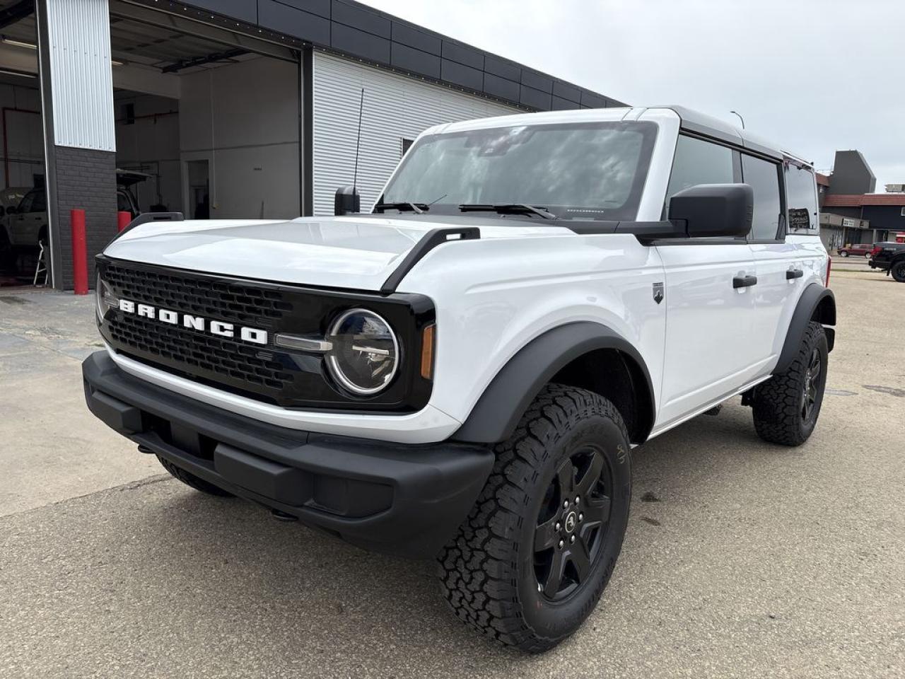2025 Ford Bronco BIG BEND 222A Photo1