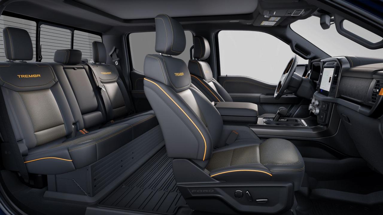 2025 Ford F-150 Tremor® 5.5' Box 402A Photo5
