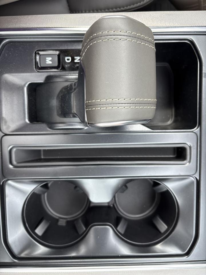 2025 Ford F-150 PLATINUM 5.5' Box 703A Photo5