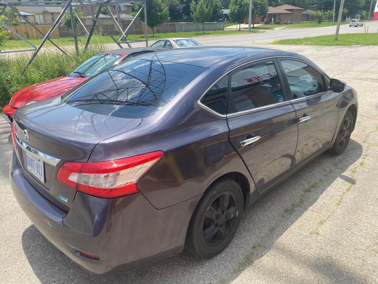 2015 Nissan Sentra SV - Photo #9