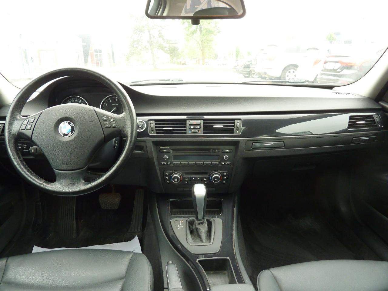 2011 BMW 328 328i xDrive Classic Edition - Photo #13