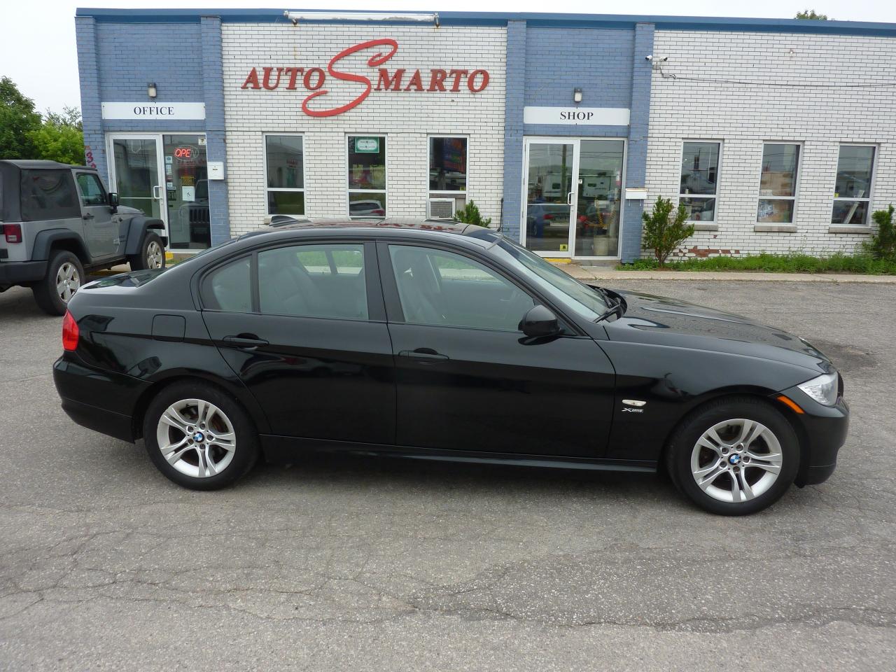 2011 BMW 328 328i xDrive Classic Edition - Photo #7