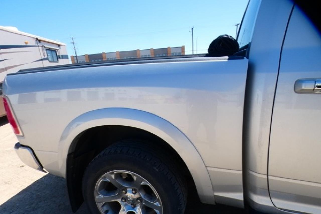 2017 Dodge Ram 1500 Laramie Crew 5.7L HEMI w/H&C L, S/R, NAV, BUC - Photo #34