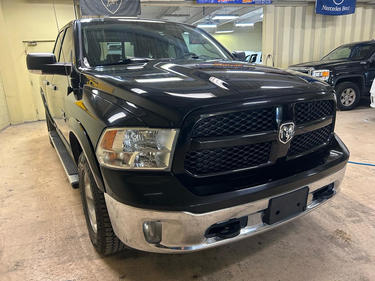 2014 RAM 1500 OUTDOORSMAN - Photo #4