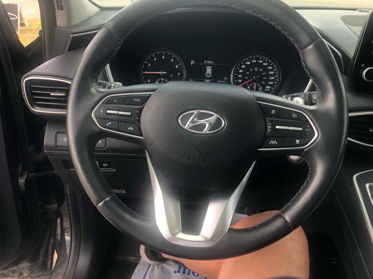 2021 Hyundai Santa Fe Preferred AWD w/Trend Package - Photo #6