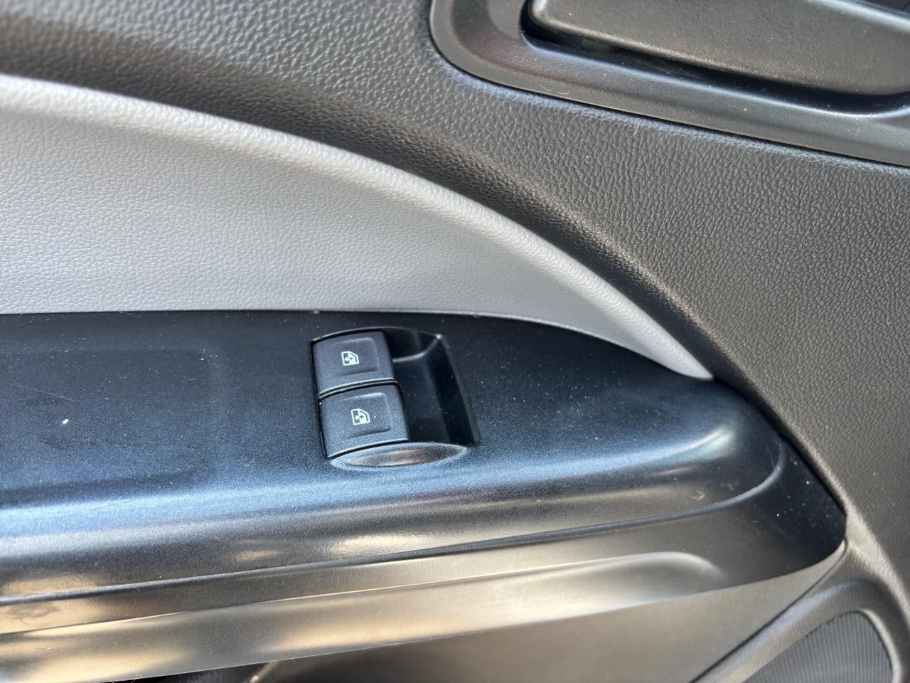 2019 Chevrolet Colorado 2WD Work Truck, Ext. Cab. 4 Doors, 4Cyl. - Photo #18